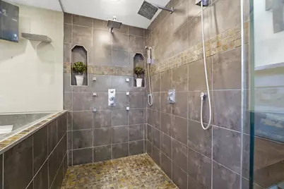 1881 W Main St, Little Chute, WI 54911 - Photo 27