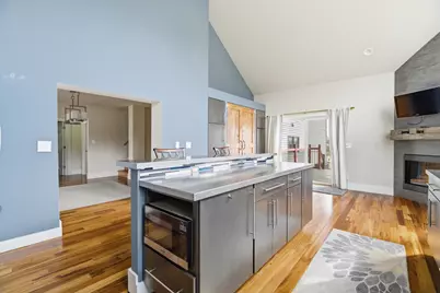 1881 W Main St, Little Chute, WI 54911 - Photo 19