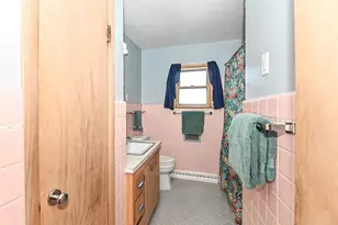 4453 N 69th St, Milwaukee, WI 53218 - Photo 15