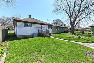 4453 N 69th St, Milwaukee, WI 53218 - Photo 23