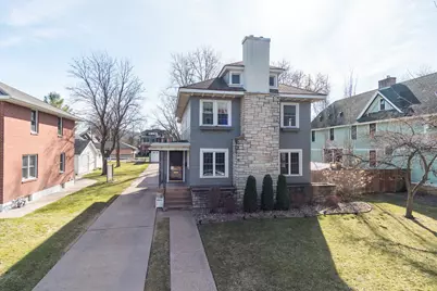 325  14th St, La Crosse, WI 54601 - Photo 1