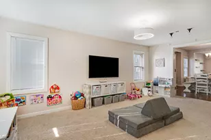 325 14th St, La Crosse, WI 54601 - Photo 17