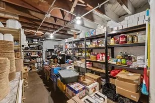 3172 N Riverside Dr, Saukville, WI 53080 - Photo 17