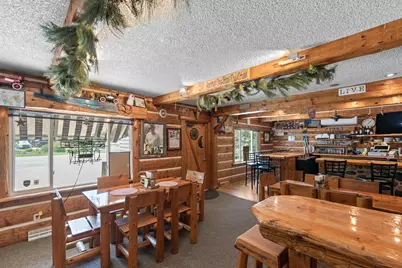 3172 N Riverside Dr, Saukville, WI 53080 - Photo 5