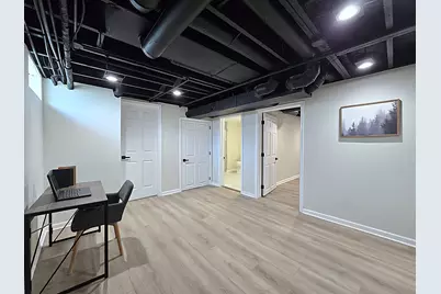 519 W Montclaire Ave, Glendale, WI 53217 - Photo 45