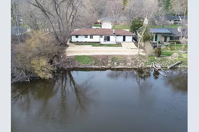 519 W Montclaire Ave, Glendale, WI 53217 - Photo 3