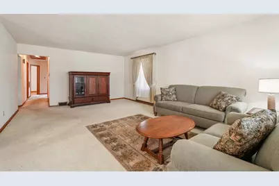 3945 E Holmes Ave, Cudahy, WI 53110 - Photo 29