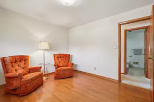 3945 E Holmes Ave, Cudahy, WI 53110 - Photo 37