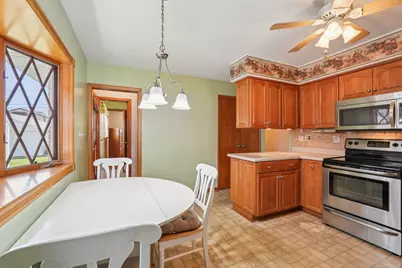 3945 E Holmes Ave, Cudahy, WI 53110 - Photo 31