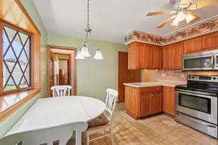 3945 E Holmes Ave, Cudahy, WI 53110 - Photo 31