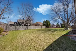 4080 S Wilshire Dr, New Berlin, WI 53151 - Photo 31