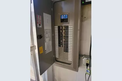 13600 W Forest Knoll Dr, New Berlin, WI 53151 - Photo 41