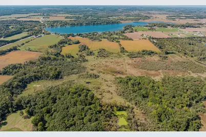 329 S Golden Lake Rd, Summit, WI 53066 - Photo 5