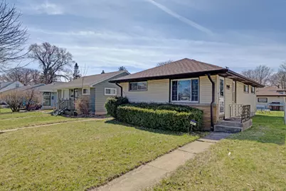 5935 N 71st St, Milwaukee, WI 53218 - Photo 3