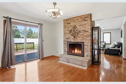 7944  Cooper Rd, Pleasant Prairie, WI 53158 - Photo 7