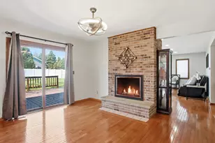 7944 Cooper Rd, Pleasant Prairie, WI 53142 - Photo 7