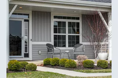 1740  Cobblestone Ct, Lake Geneva, WI 53147 - Photo 9