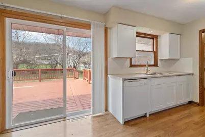 W5906  Valley Pkwy, Shelby, WI 54601 - Photo 7