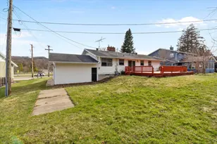 W5906 Valley Pkwy, Shelby, WI 54601 - Photo 3