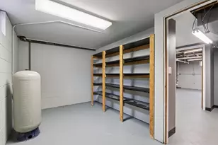 N87W36989 Mapleton Rd, Oconomowoc, WI 53066 - Photo 39