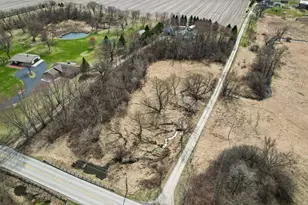 N87W36989 Mapleton Rd, Oconomowoc, WI 53066 - Photo 47