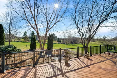 W316S8904  Laurens Pkwy, Mukwonago, WI 53149 - Photo 35