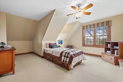 W282N4331  Somerset Ln, Delafield, WI 53072 - Photo 33