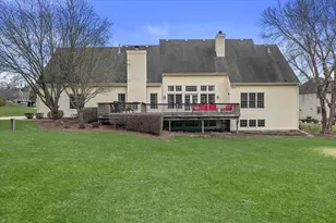 W282N4331 Somerset Ln, Delafield, WI 53072 - Photo 65