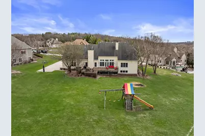 W282N4331  Somerset Ln, Delafield, WI 53072 - Photo 57