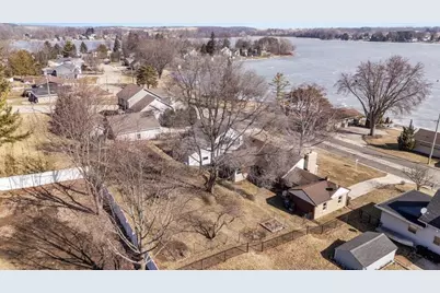 337  Lake Dr, Random Lake, WI 53075 - Photo 13