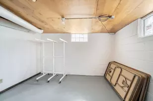 5243 N 46th St, Milwaukee, WI 53218 - Photo 9