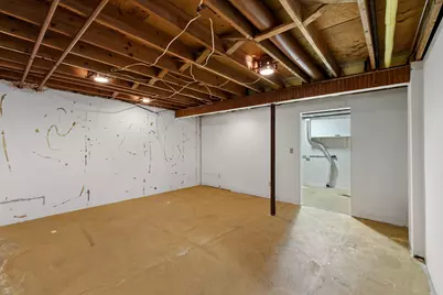 8247 S Legend Dr, Franklin, WI 53132 - Photo 21