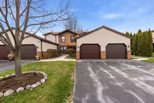 8247 S Legend Dr, Franklin, WI 53132 - Photo 1