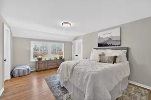 10525 N Fairway Ln, Mequon, WI 53092 - Photo 33