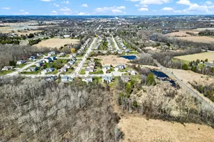 511 Acacia Dr, Saukville, WI 53024 - Photo 49