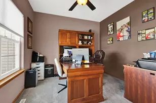 511 Acacia Dr, Saukville, WI 53024 - Photo 11