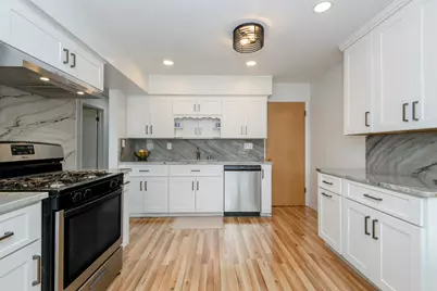 1721  Walnut St, South Milwaukee, WI 53172 - Photo 11