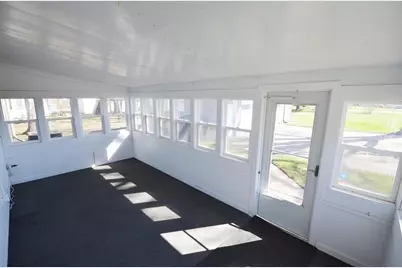 429 S Whiton St, Whitewater, WI 53190 - Photo 17