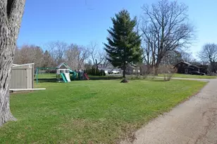 429 S Whiton St, Whitewater, WI 53190 - Photo 39