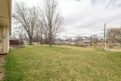W183N9013  Princeway -, Menomonee Falls, WI 53051 - Photo 3