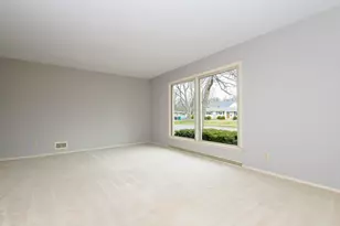 W183N9013 Princeway, Menomonee Falls, WI 53051 - Photo 11