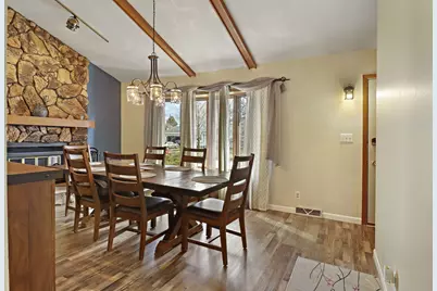 8050  Gina Dr, Racine, WI 53406 - Photo 5