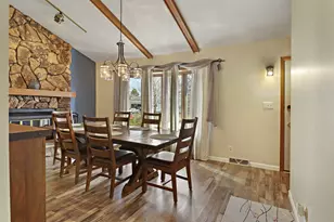 8050 Gina Dr, Racine, WI 53406 - Photo 5