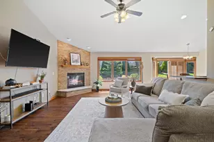 9333 Conifer Ct, Racine, WI 53406 - Photo 13