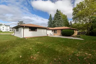 2285 N 166th St, Brookfield, WI 53005 - Photo 49