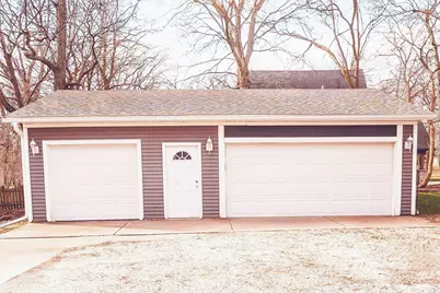 323 W Geneva St, Williams Bay, WI 53191 - Photo 23