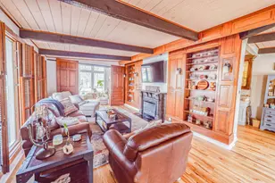 323 W Geneva St, Williams Bay, WI 53191 - Photo 9