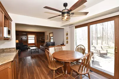 W197N16455  Hawthorn Cir, Jackson, WI 53037 - Photo 27