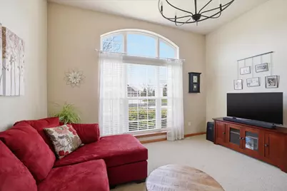 W348N5818  Snapdragon Ct, Oconomowoc, WI 53066 - Photo 15