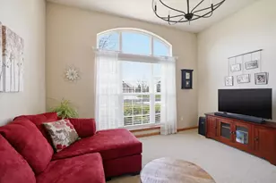 W348N5818 Snapdragon Ct, Oconomowoc, WI 53066 - Photo 15